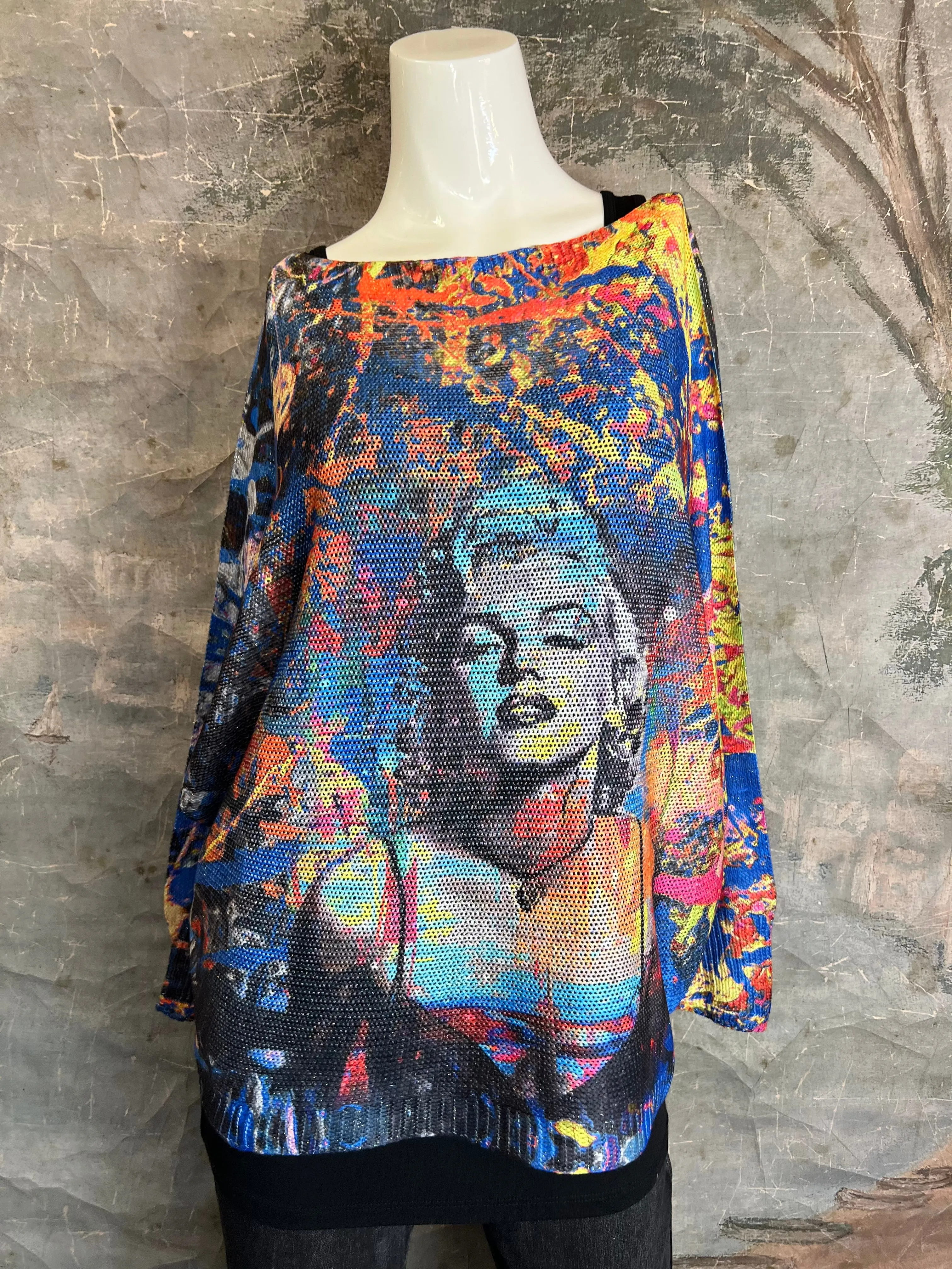 22024 Marilyn Funroe Sweater