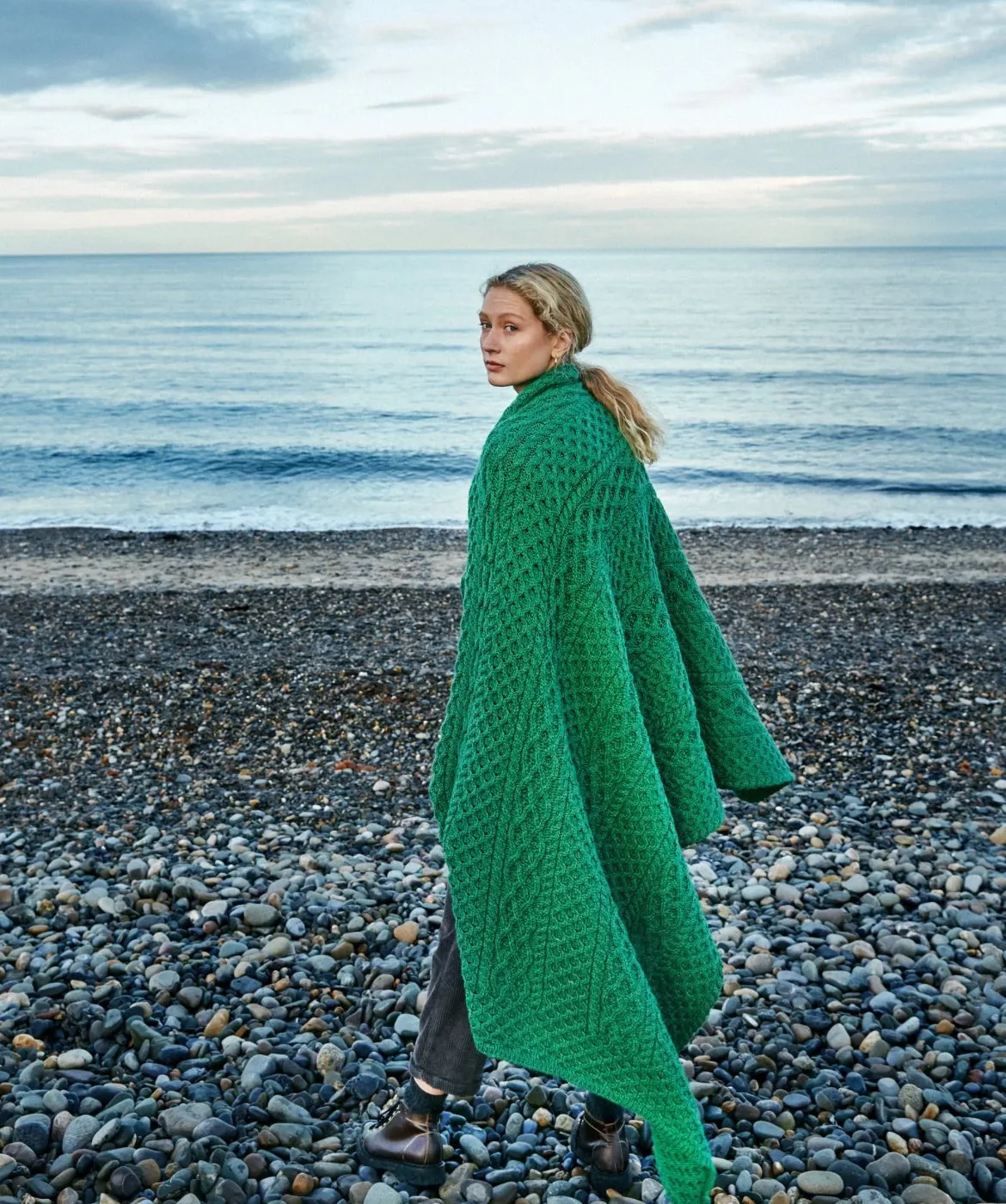 Aran Throw Green Marl