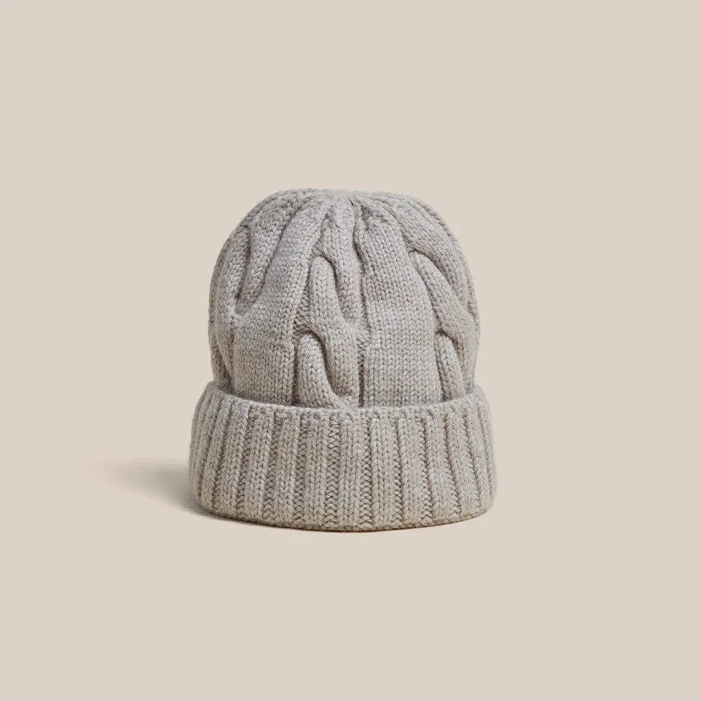 Cable Knit Beanie - Oatmeal