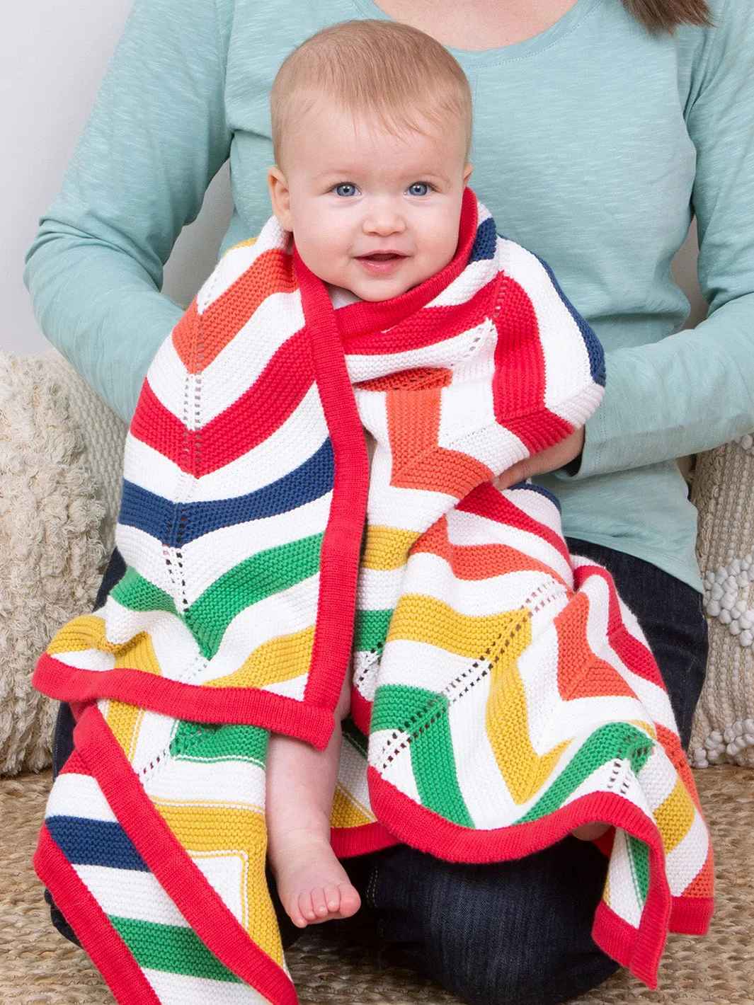 Chevron knit blanket rainbow