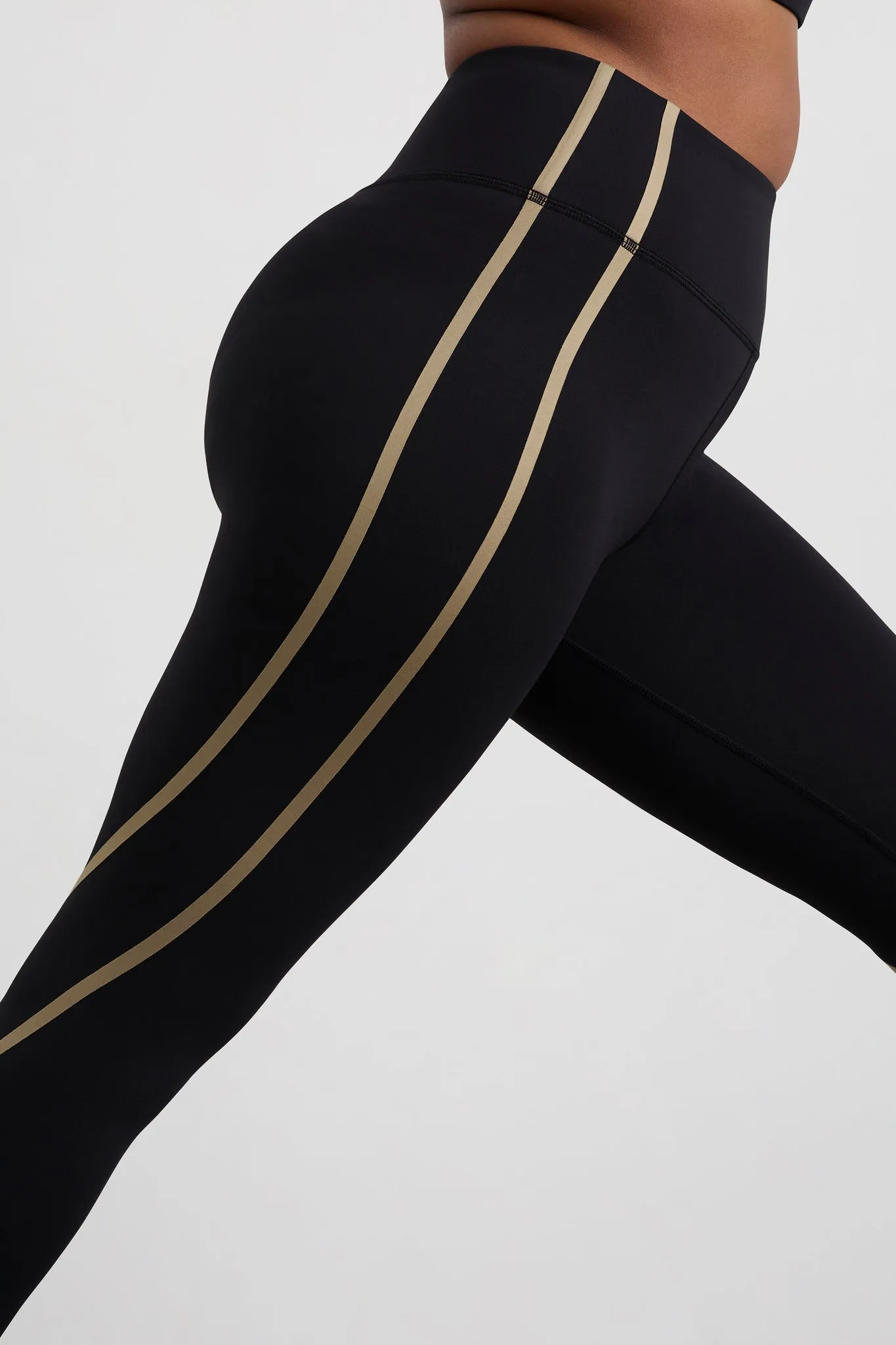 Curved Seam 7/8 Legging 241