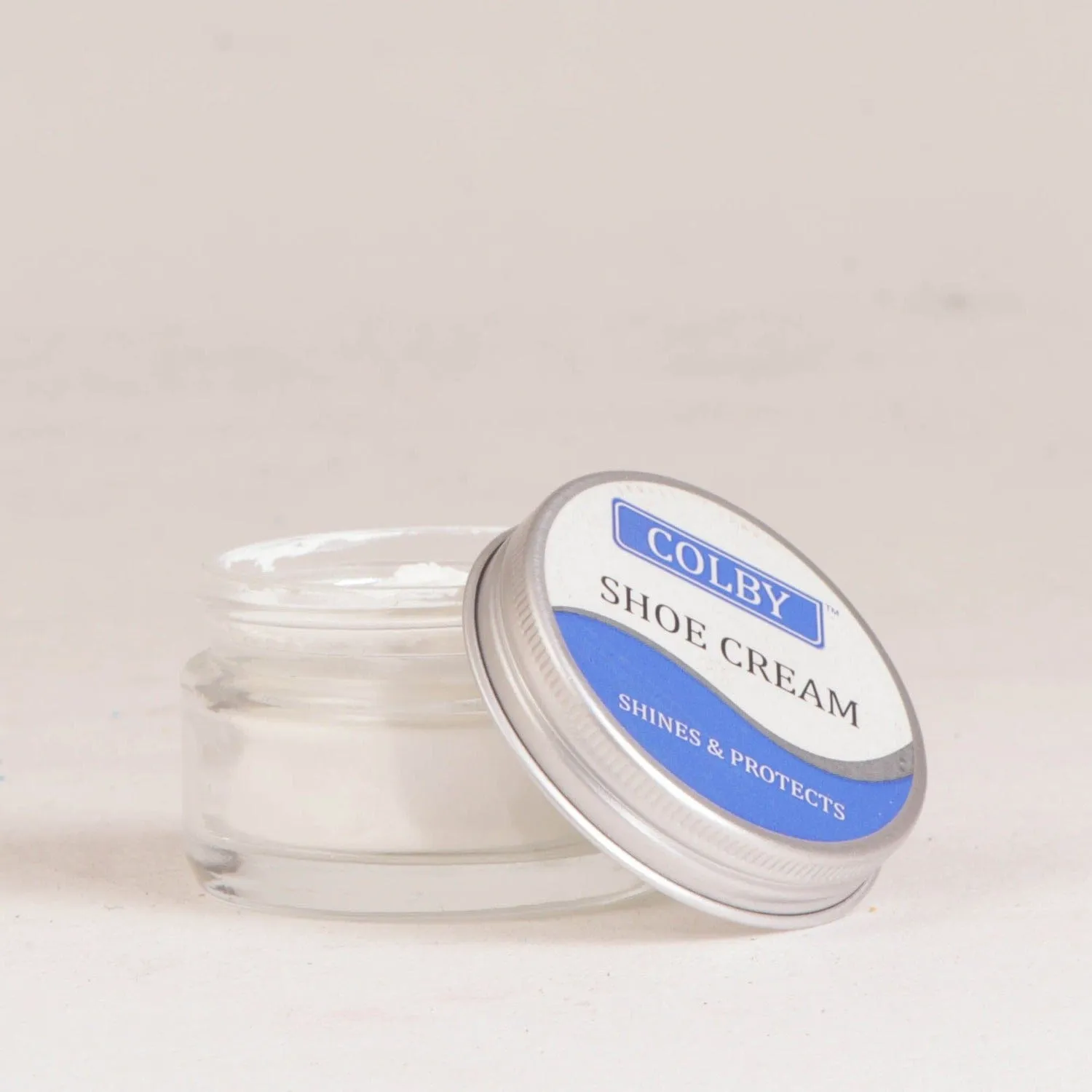 Shoe Polish in white - 132-121